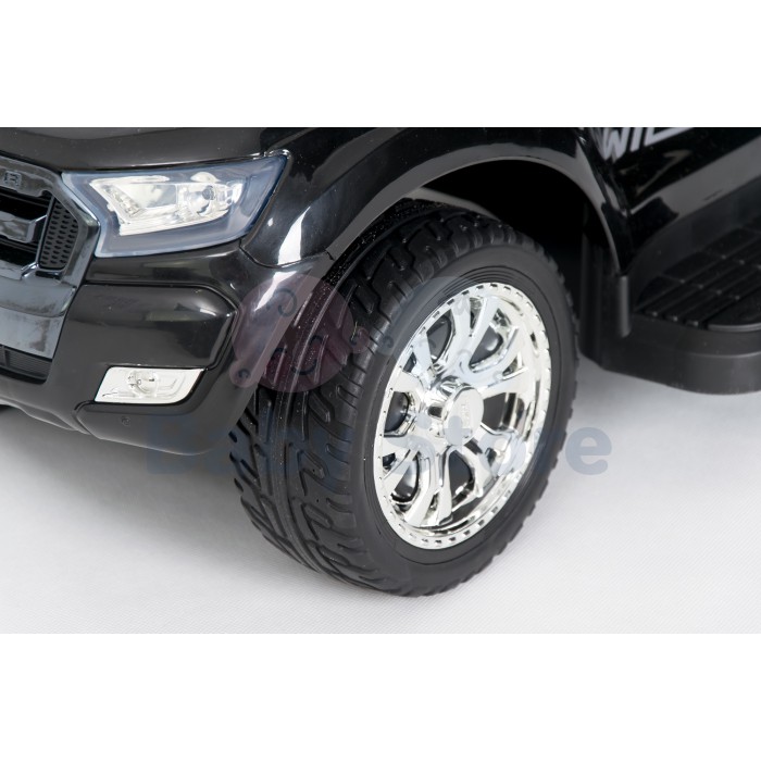 Ford Wildtrak pasispiriama mašinytė – elektromobilis su rankena vaikams